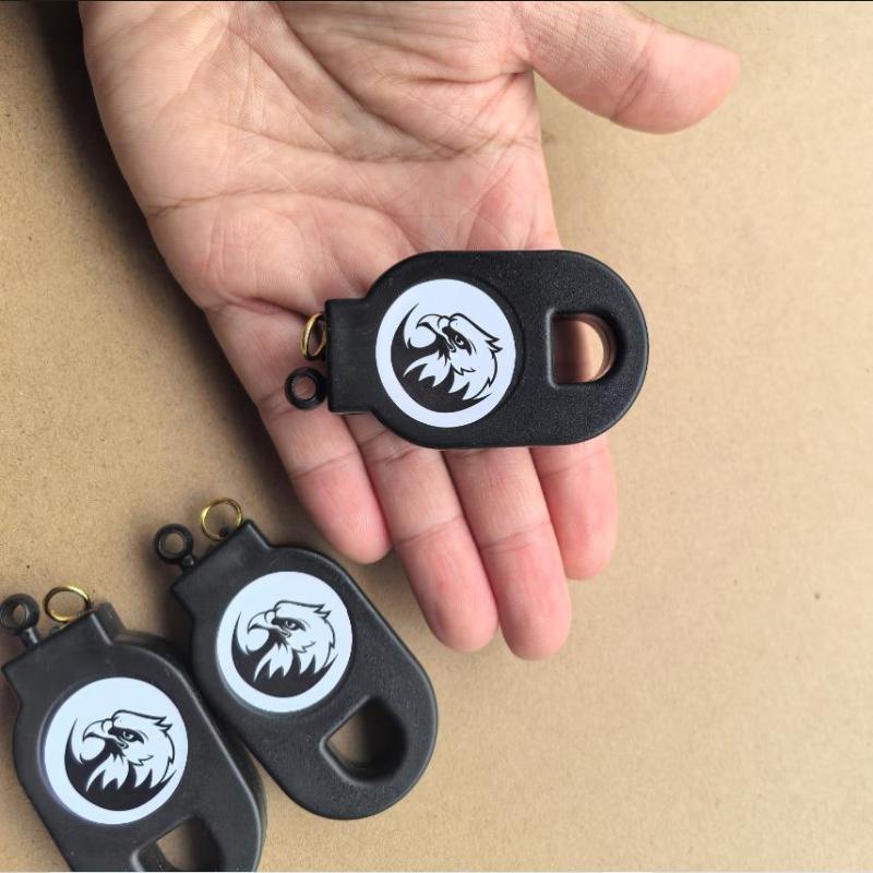 Wielofunkcyjny klips do kluczy – Keychain Multi Tool recenzja i cena